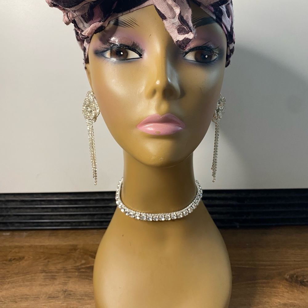 Elegant Silver Rhinestone Jewelry Set